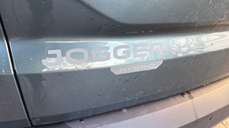 Dacia Jogger 1.6 HEV Extreme 5dr Auto Hybrid Estate